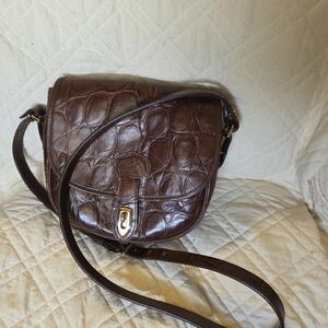 Elegant Brown Leather Crossbody Bag